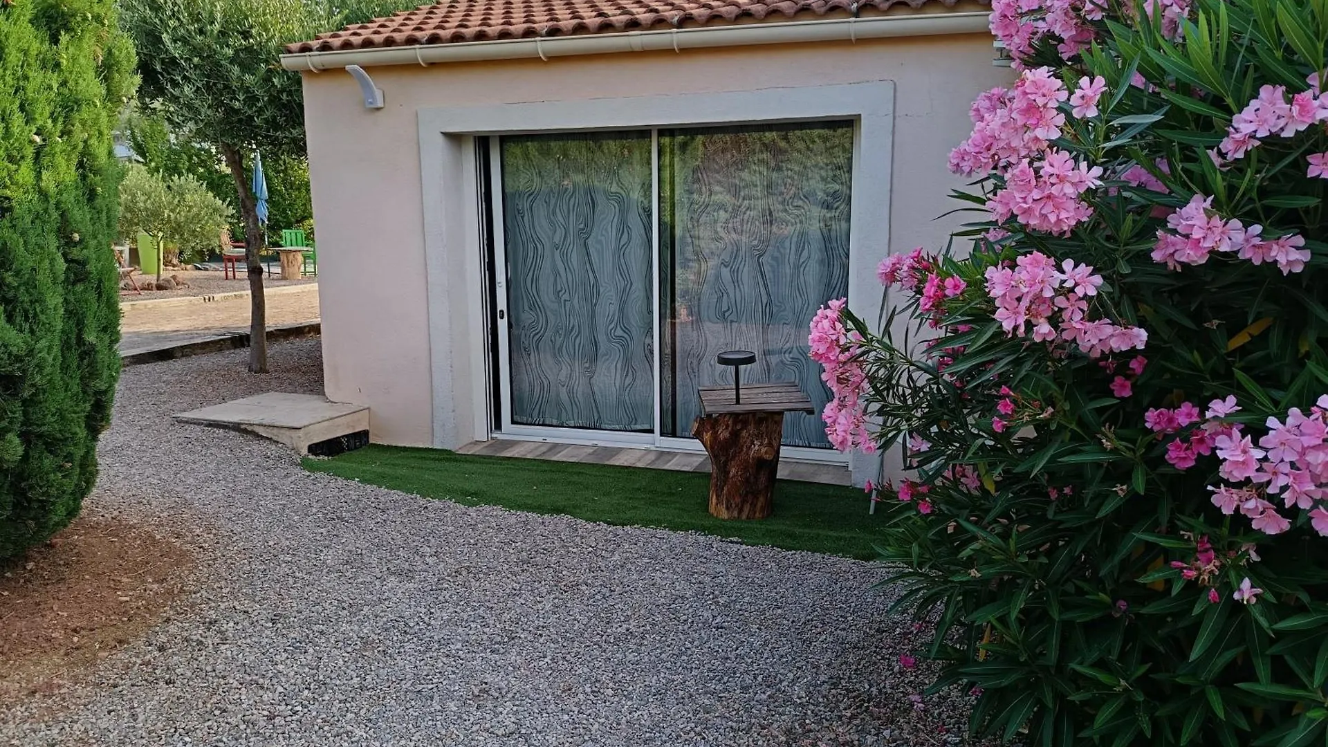 ゲストハウス Chambre Le Luc En Provence